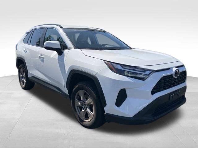 2025 Toyota RAV4 XLE 2025 Toyota RAV4 XLE