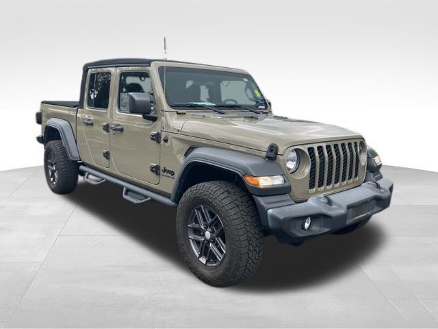 2020 Jeep Gladiator Sport S 4x4 2020 Jeep Gladiator Sport S 4x4