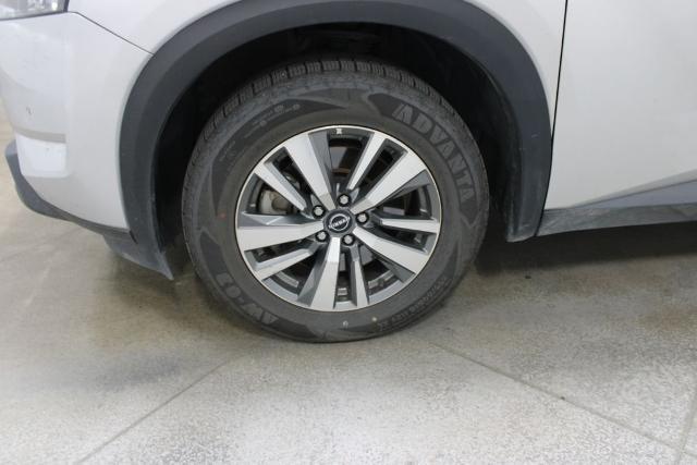 2025 Nissan Pathfinder SL FWD