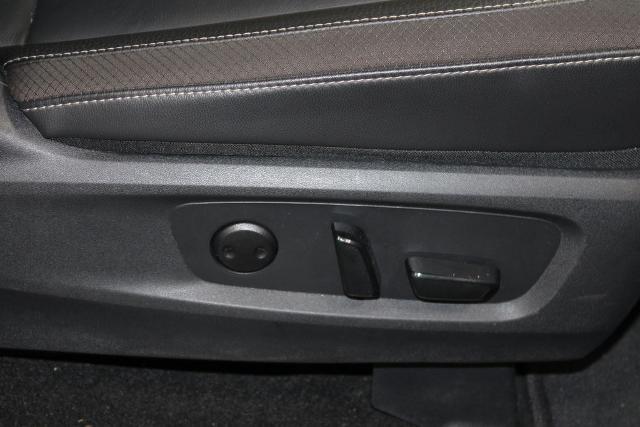 2025 Nissan Pathfinder SL FWD