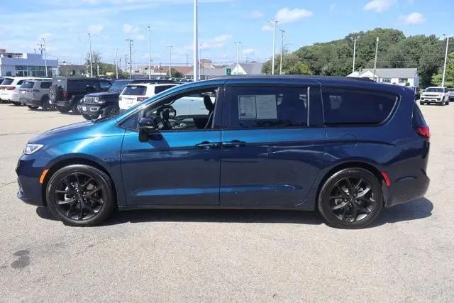 2025 Chrysler Pacifica Limited