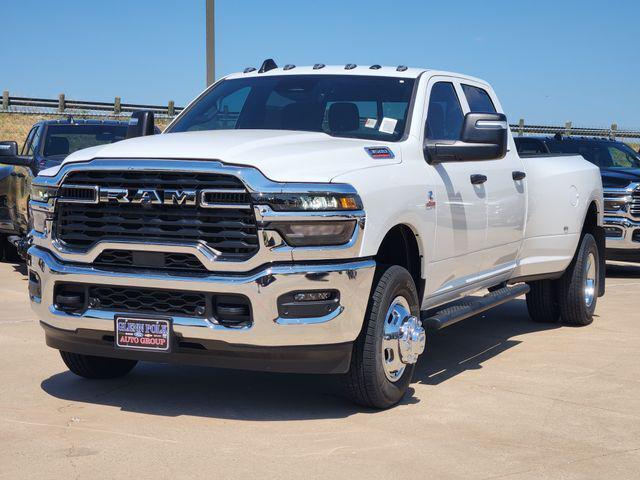 2026 RAM Ram 3500 RAM 3500 TRADESMAN CREW CAB 4X4 8 BOX