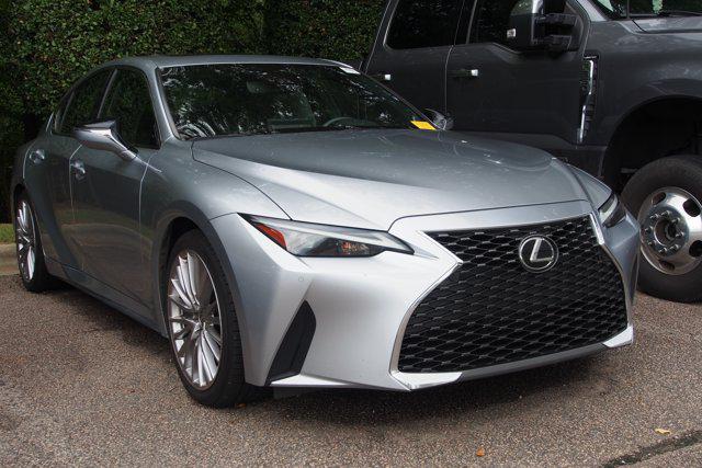 2022 Lexus IS 300 Base