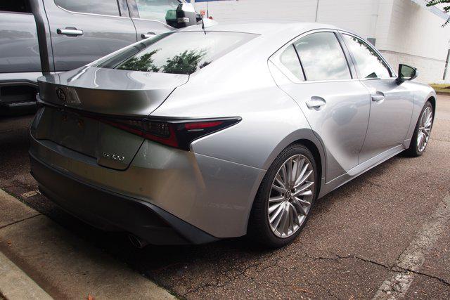 2022 Lexus IS 300 Base