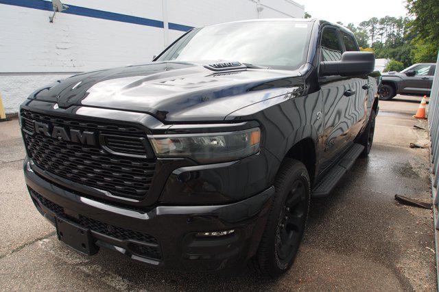 2026 Ram 1500 Express Crew Cab 4x4 57 Box
