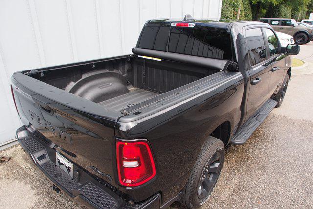2026 Ram 1500 Express Crew Cab 4x4 57 Box