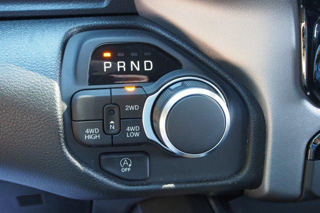 2026 Ram 1500 Express Crew Cab 4x4 57 Box