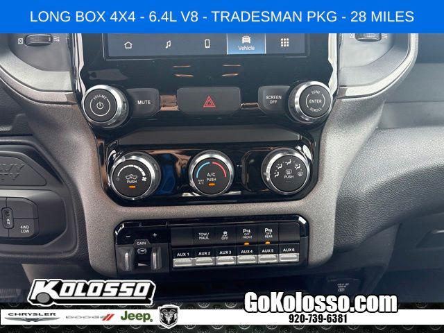2025 Ram 2500 Tradesman Crew Cab 4x4 8 Box