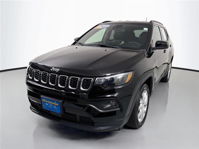 2024 Jeep Compass Latitude Lux FWD