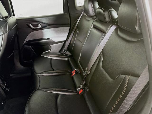 2024 Jeep Compass Latitude Lux FWD