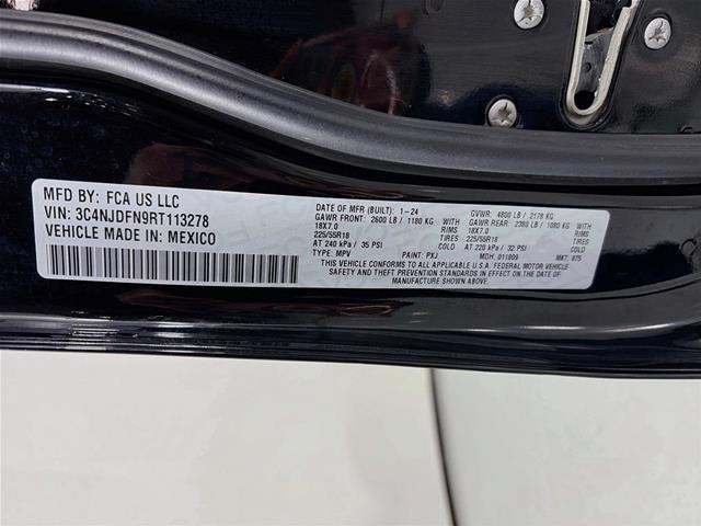 2024 Jeep Compass Latitude Lux FWD