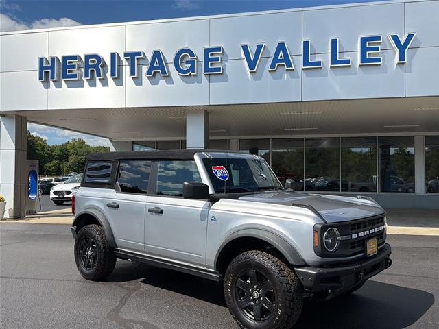 2021 Ford Bronco Black Diamond for sale in Putnam, CT