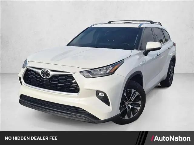 2020 Toyota Highlander XLE for sale in Jacksonville, FL