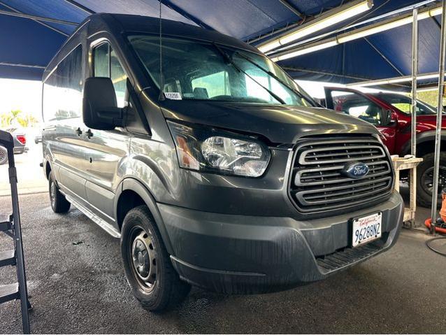 2018 Ford Transit 148 WB Medium Roof Cargo