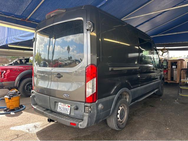 2018 Ford Transit 148 WB Medium Roof Cargo