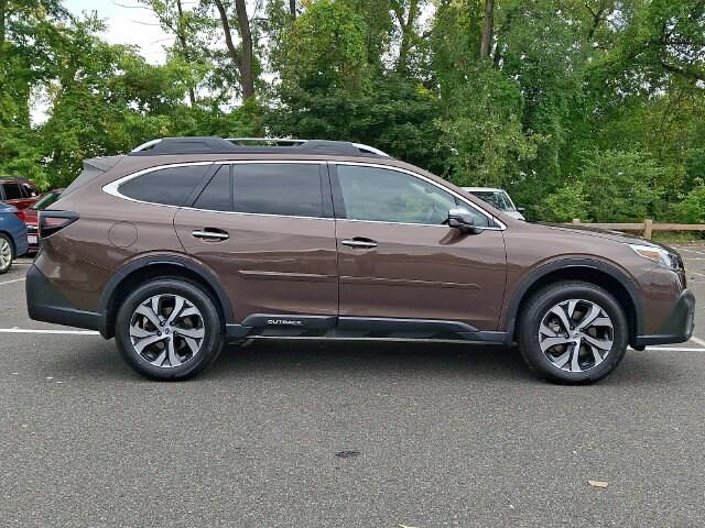 2022 Subaru Outback Touring