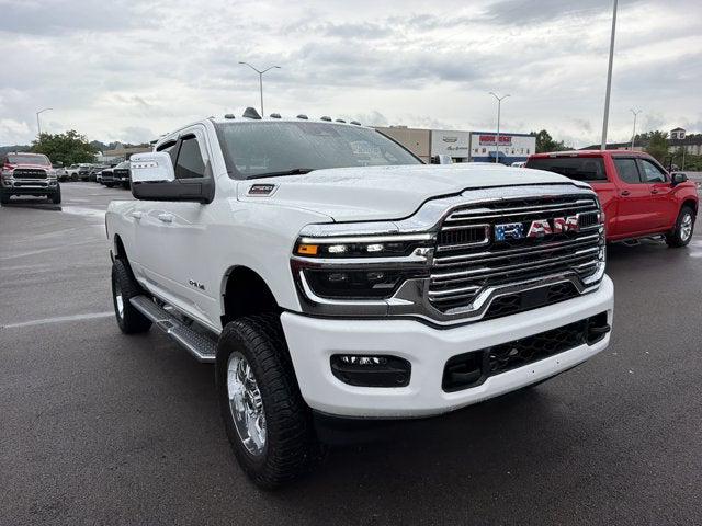 2026 RAM 2500 Laramie Crew Cab 4x4 64 Box