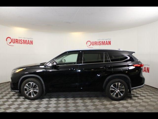 2020 Toyota Highlander XLE 2020 Toyota Highlander XLE