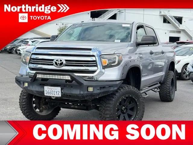 2017 Toyota Tundra SR5 5.7L V8 for sale in Northridge, CA