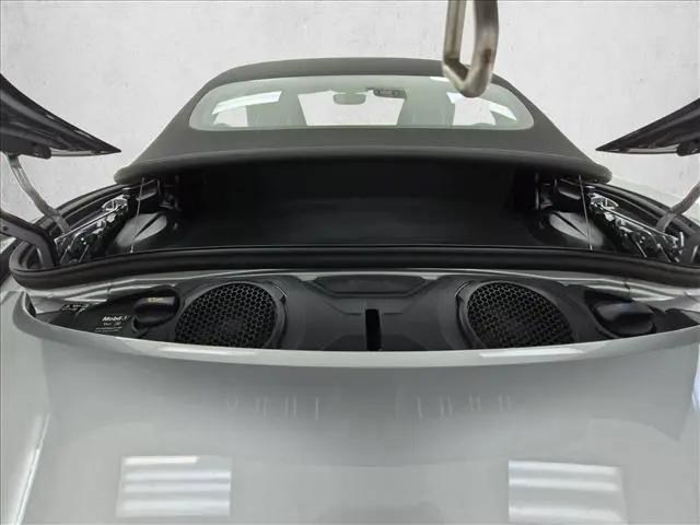 2025 Porsche 911 Carrera GTS Cabriolet