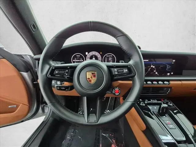 2025 Porsche 911 Carrera GTS Cabriolet