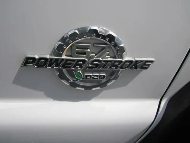 2011 Ford F-550 XL