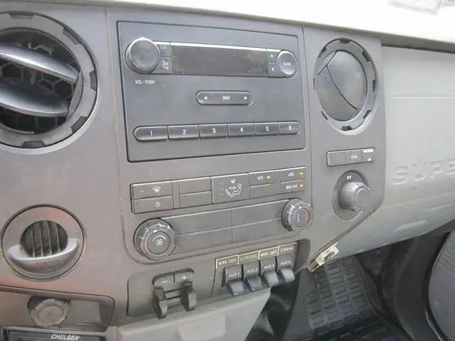 2011 Ford F-550 XL
