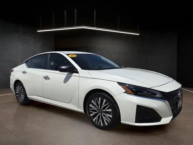 2025 Nissan Altima SV FWD for sale in Saint Petersburg, FL
