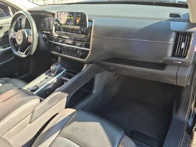 2024 Nissan Pathfinder SL 4WD