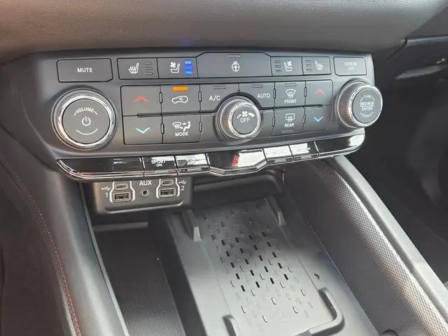 2027 Dodge Durango GT Plus HEMI