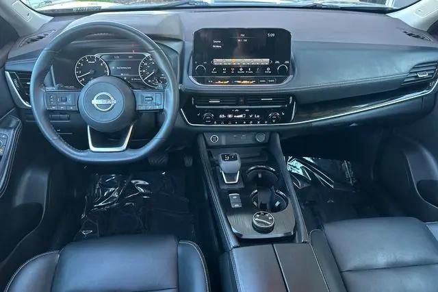 2023 Nissan Rogue SL Intelligent AWD