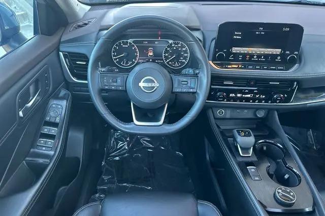 2023 Nissan Rogue SL Intelligent AWD
