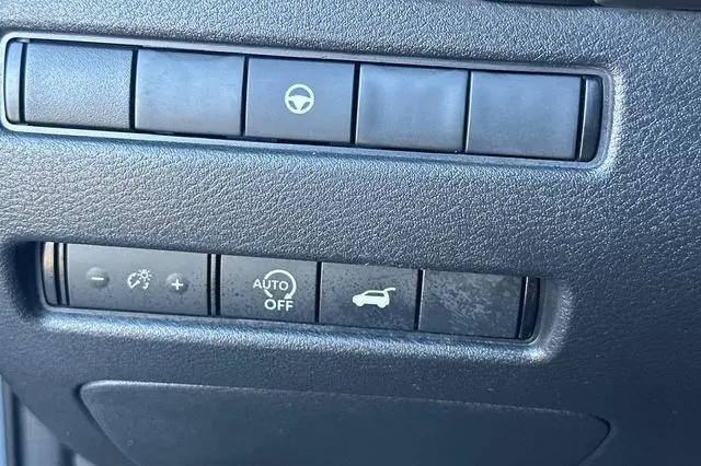 2023 Nissan Rogue SL Intelligent AWD