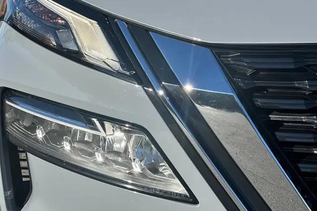 2023 Nissan Rogue SL Intelligent AWD