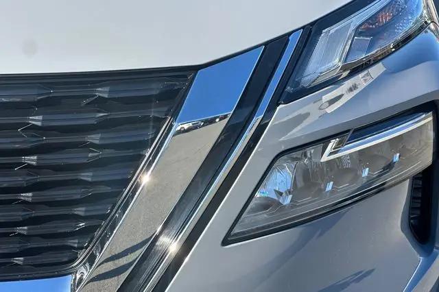 2023 Nissan Rogue SL Intelligent AWD