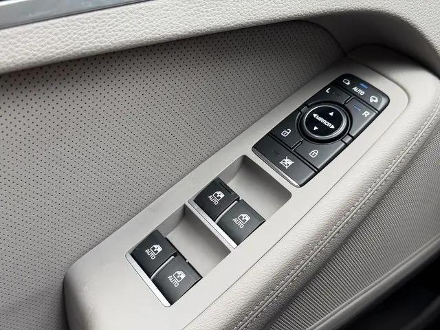 2019 Genesis G80 3.8