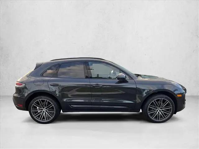 2025 Porsche Macan T