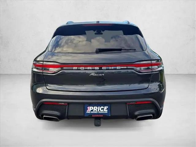 2025 Porsche Macan T