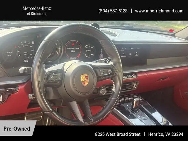 2020 Porsche 911 Carrera 4S