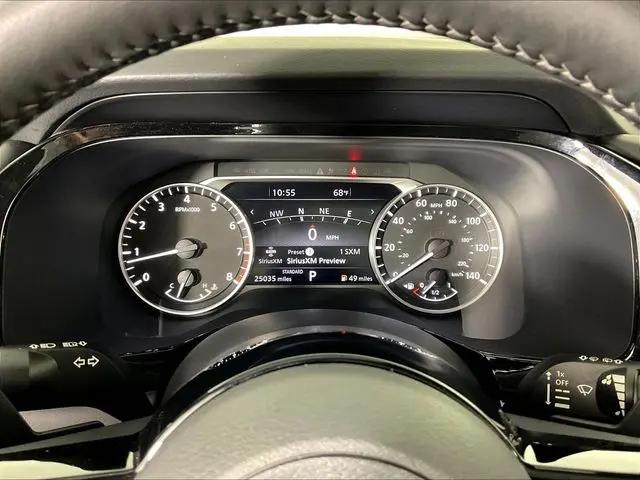 2025 Nissan Pathfinder SL FWD