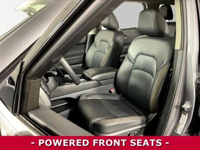 2025 Nissan Pathfinder SL FWD