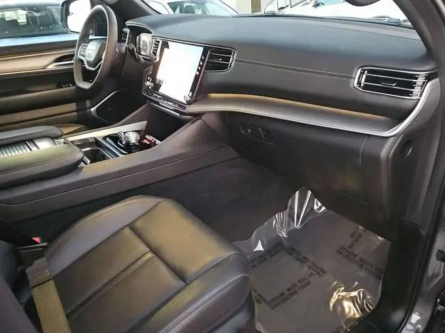 2025 Jeep Wagoneer Carbide 4x4