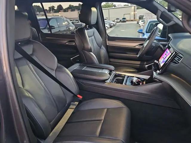 2025 Jeep Wagoneer Carbide 4x4