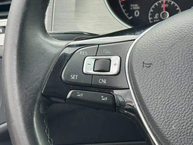 2017 Volkswagen Golf TSI SE 4-Door