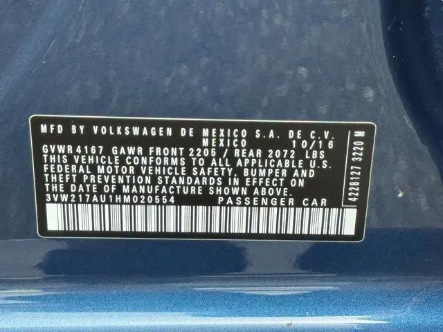 2017 Volkswagen Golf TSI SE 4-Door