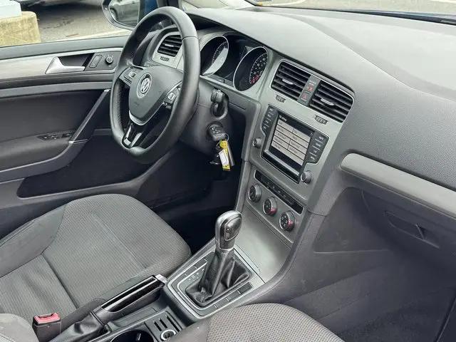 2017 Volkswagen Golf TSI SE 4-Door