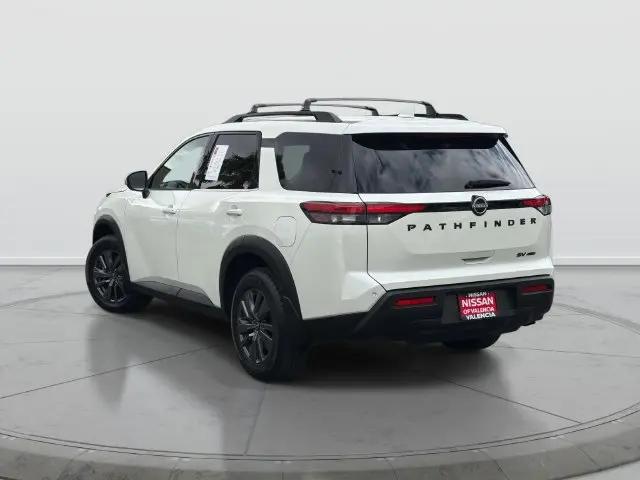 2023 Nissan Pathfinder SV 4WD