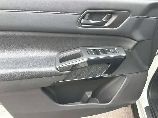 2023 Nissan Pathfinder SV 4WD