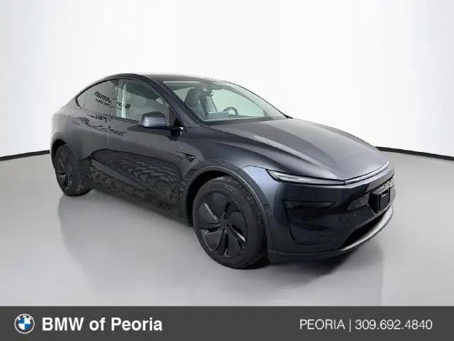 2026 Tesla Model Y Premium All-Wheel Drive for sale in Peoria, IL