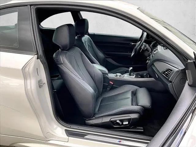 2017 BMW M2 Standard